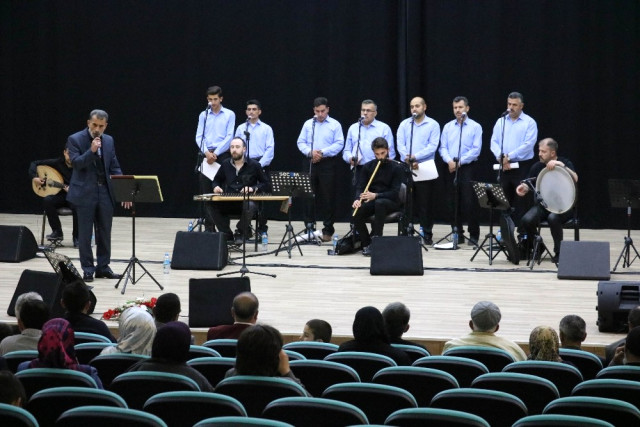 Beyşehir’de Din Görevlileri Korosundan Konser