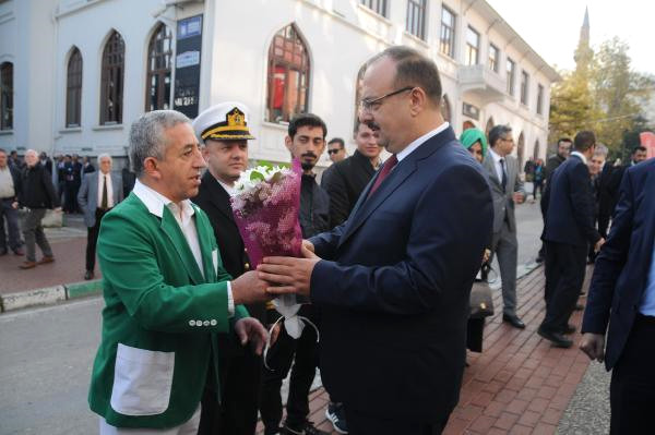 Bursa Valisi Yakup Canbolat Görevine Başladı