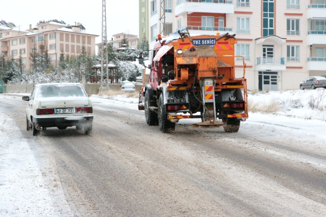 Beyşehir Belediyesinin Kar Mesaisi Başladı