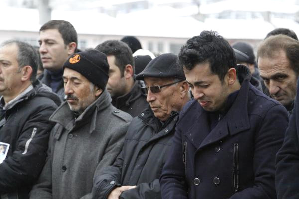 Yht Kazasında Ölen Makinist Adem Yaşar, Çankırı’da Toprağa Verildi