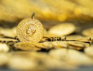 Altının gram fiyatı 1.237 lira düzeyinden süreç görüyor