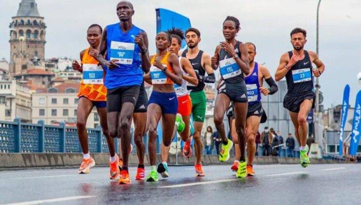 18. İstanbul Yarı Maratonu’nda Kenyalı Daniel Simiu Ebenyo 1. oldu