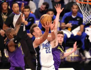 Orlando Magic, Son Saniyede Lakers’ı Yendi