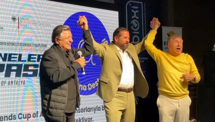 Yılmaz Vural ve Tanju Çolak Antalya’da Küslüğü Bitirdi