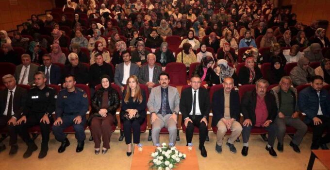 Karapınar’da “En İyi Narkotik Polisi: Anne” semineri