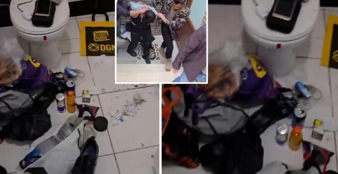 Polis ekipleri dahi gözlerine inanamadı: 2 aydır yaşadığı cami tuvaletinde yakalandı